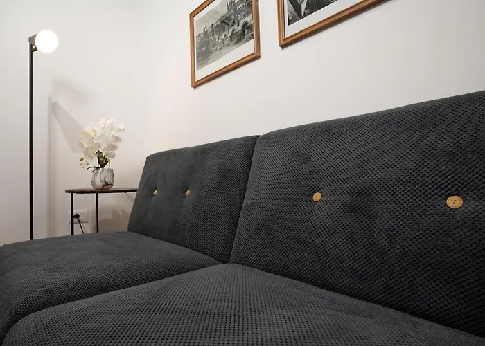 Dai -near 公寓 地拉那