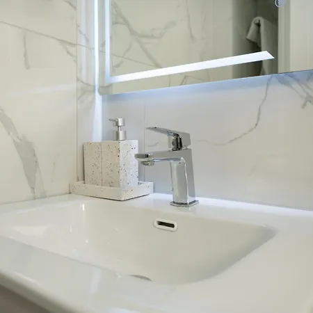 Dai -near アパート